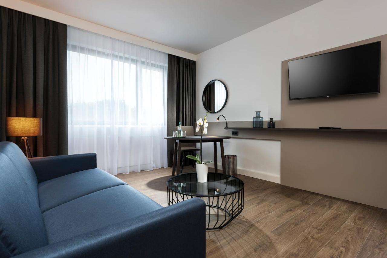 Holiday Inn Berlin City-West By Ihg Exterior foto