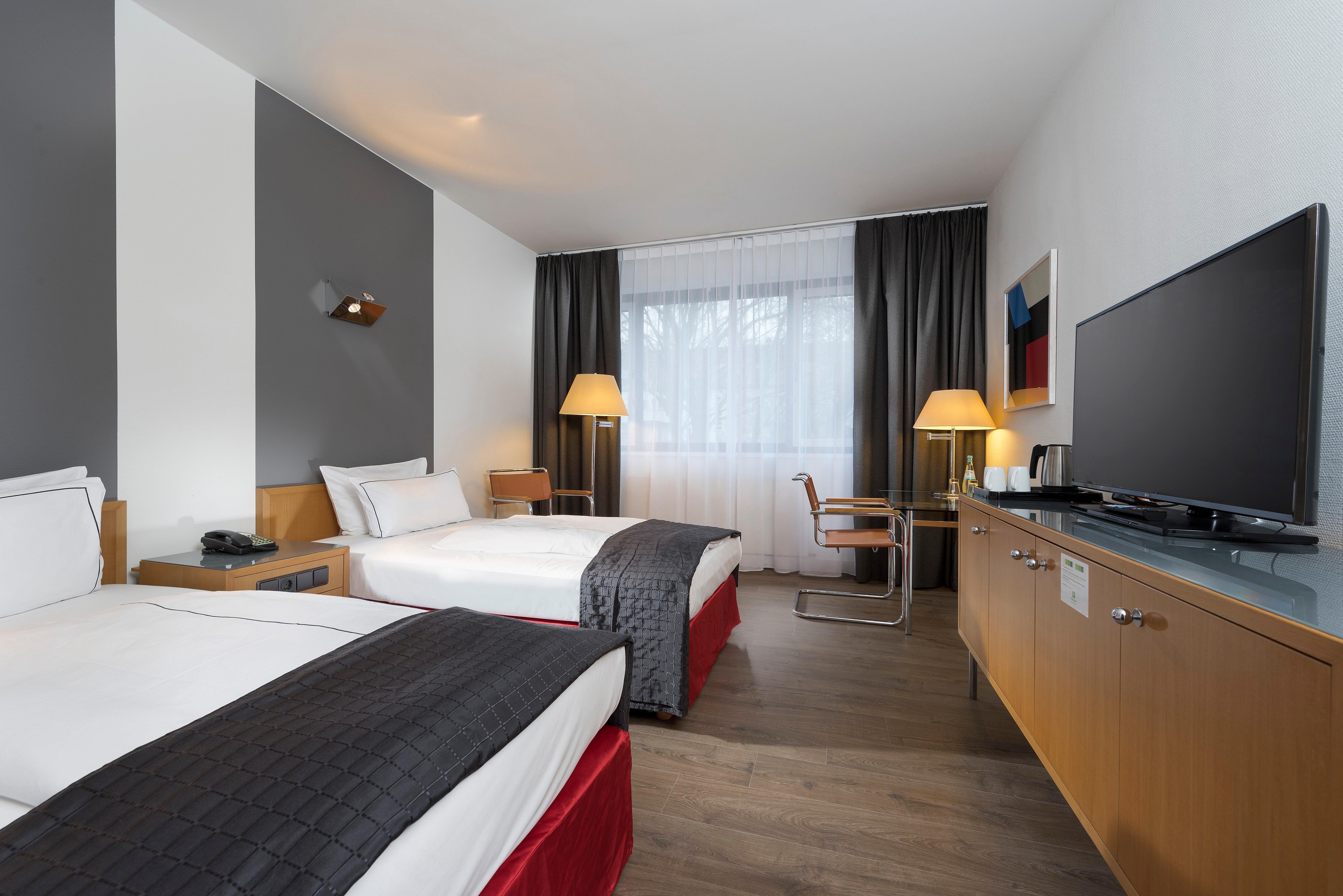 Holiday Inn Berlin City-West By Ihg Exterior foto